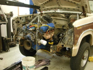 Swapping the 351M on Rusty, the 1981 F150.