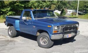 A pristine Ford F-150 Flareside with the signature narrow bed and exposed rear fenders, entered in the 2020 Virtual Truck Show.